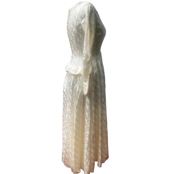 Vtg Creamy White Satin Brocade Button Front Peplum Back Victorian Coquette Dress - Picture 4 of 8